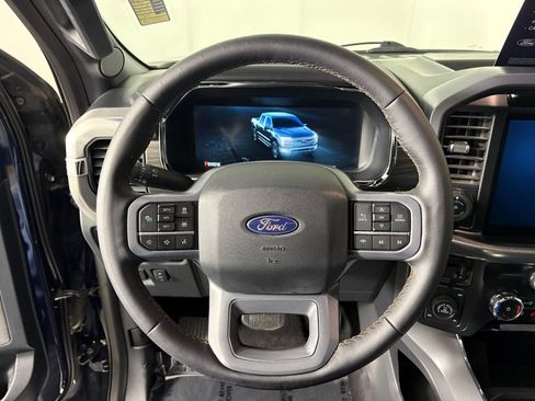 Used 2025 Ford F150 Lariat w/ Equipment Group 501A Mid image 15