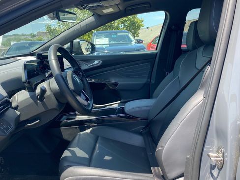 Certified 2023 Volkswagen ID.4 Pro S RWD image 9