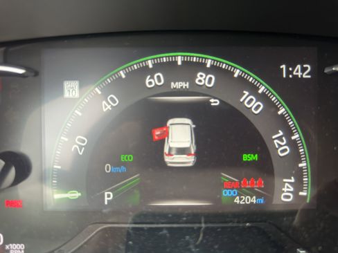 Used 2025 Toyota RAV4 XLE w/ Convenience Package AWD/4WD image 9