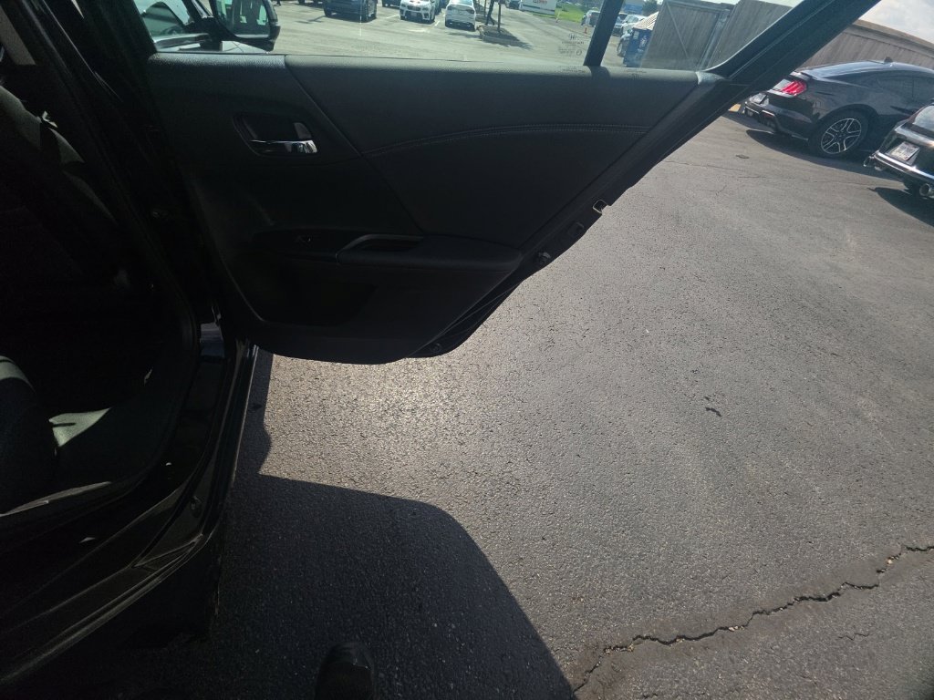 Used 2013 Honda Accord EX-L image 28