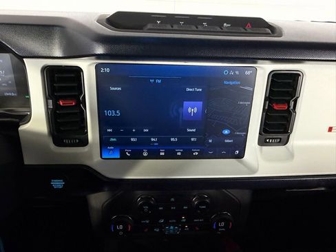 Used 2024 Ford Bronco Heritage Edition image 20