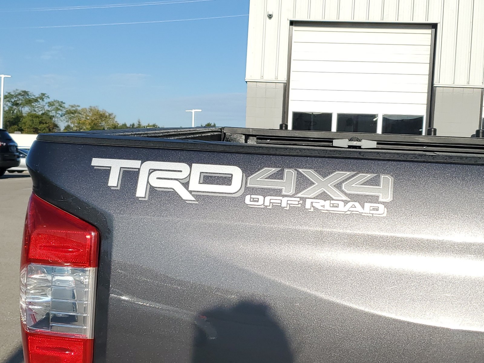 Certified 2021 Toyota Tundra SR5 w/ TRD Off-Road Package AWD/4WD image 7