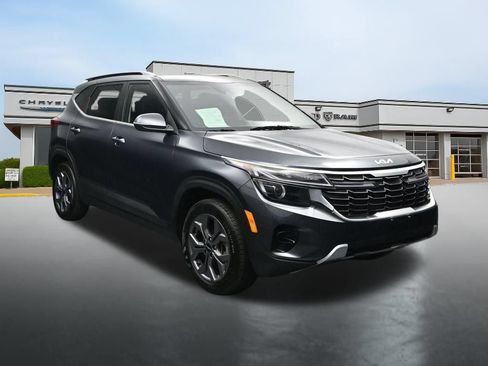 Used 2024 Kia Seltos S AWD/4WD image 7