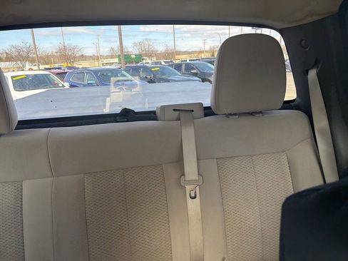 Used 2010 Ford F150 XLT image 24