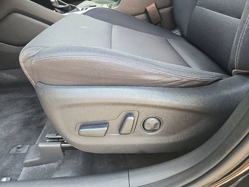 Used 2017 Hyundai Tucson Sport w/ Cargo Package AWD/4WD image 26