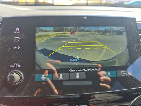 Used 2023 Honda Passport Elite image 25