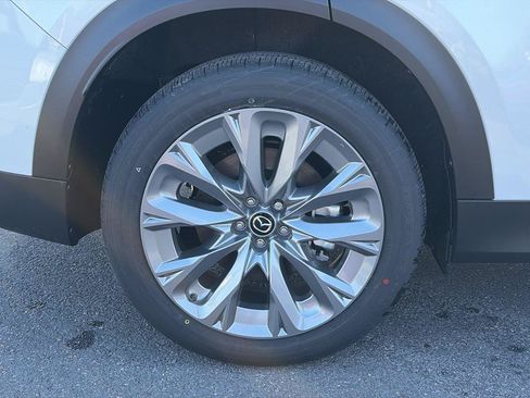 Used 2026 MAZDA CX-90 3.3 Turbo w/ Preferred Package AWD/4WD image 37