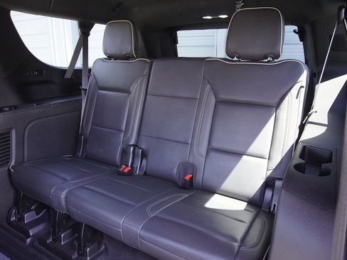 Used 2021 GMC Yukon XL SLT RWD image 13