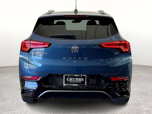 Used 2024 Buick Encore GX Sport Touring image 6