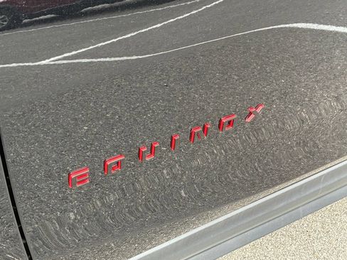 Used 2023 Chevrolet Equinox Premier AWD/4WD image 50