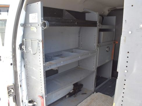 Used 2013 Ford Transit Connect XLT FWD image 20
