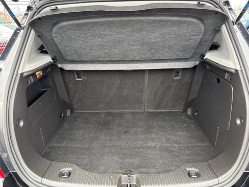 Used 2019 Chevrolet Trax LT w/ LT Convenience Package image 20