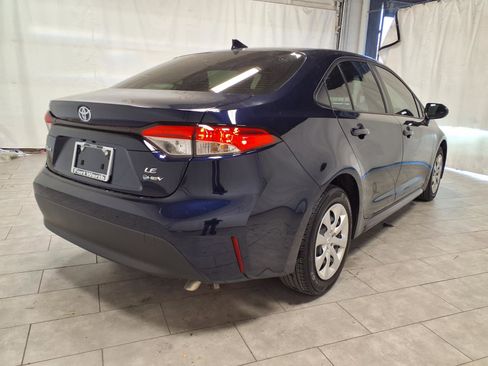 Used 2025 Toyota Corolla LE image 9