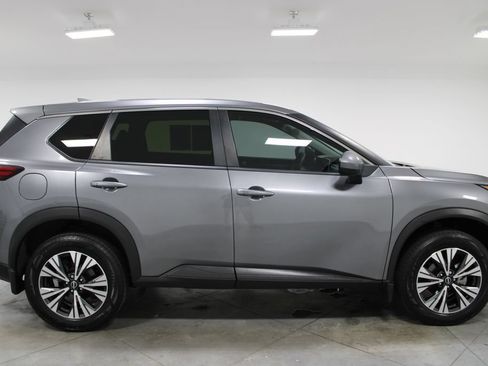 Used 2023 Nissan Rogue SV AWD/4WD image 11