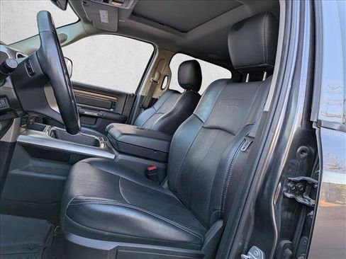 Used 2018 RAM 1500 Laramie w/ Convenience Group image 14