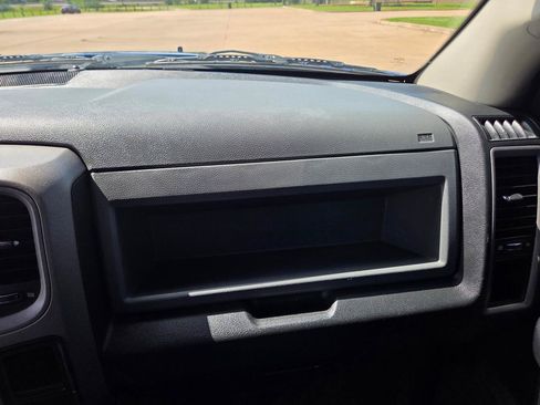 Used 2014 RAM 1500 Express AWD/4WD image 24