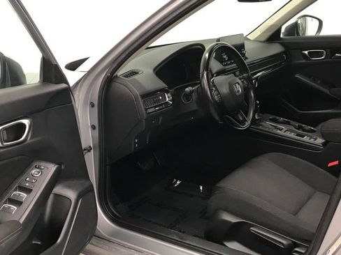 Used 2022 Honda Civic EX image 9