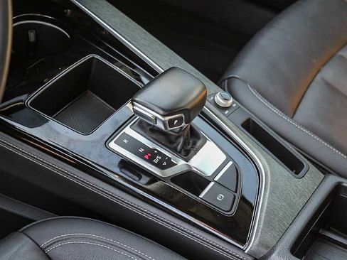 Used 2020 Audi A4 2.0T Premium Plus w/ Premium Plus Package image 18