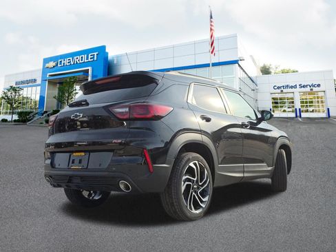 New 2026 Chevrolet TrailBlazer RS w/ Convenience Package FWD image 18