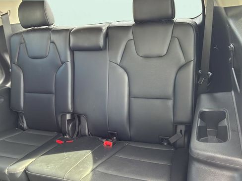 Used 2025 Kia Telluride S FWD image 29