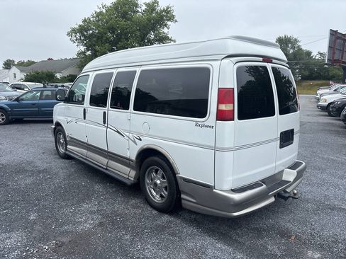 Used 2004 Chevrolet Express 1500 RWD image 7