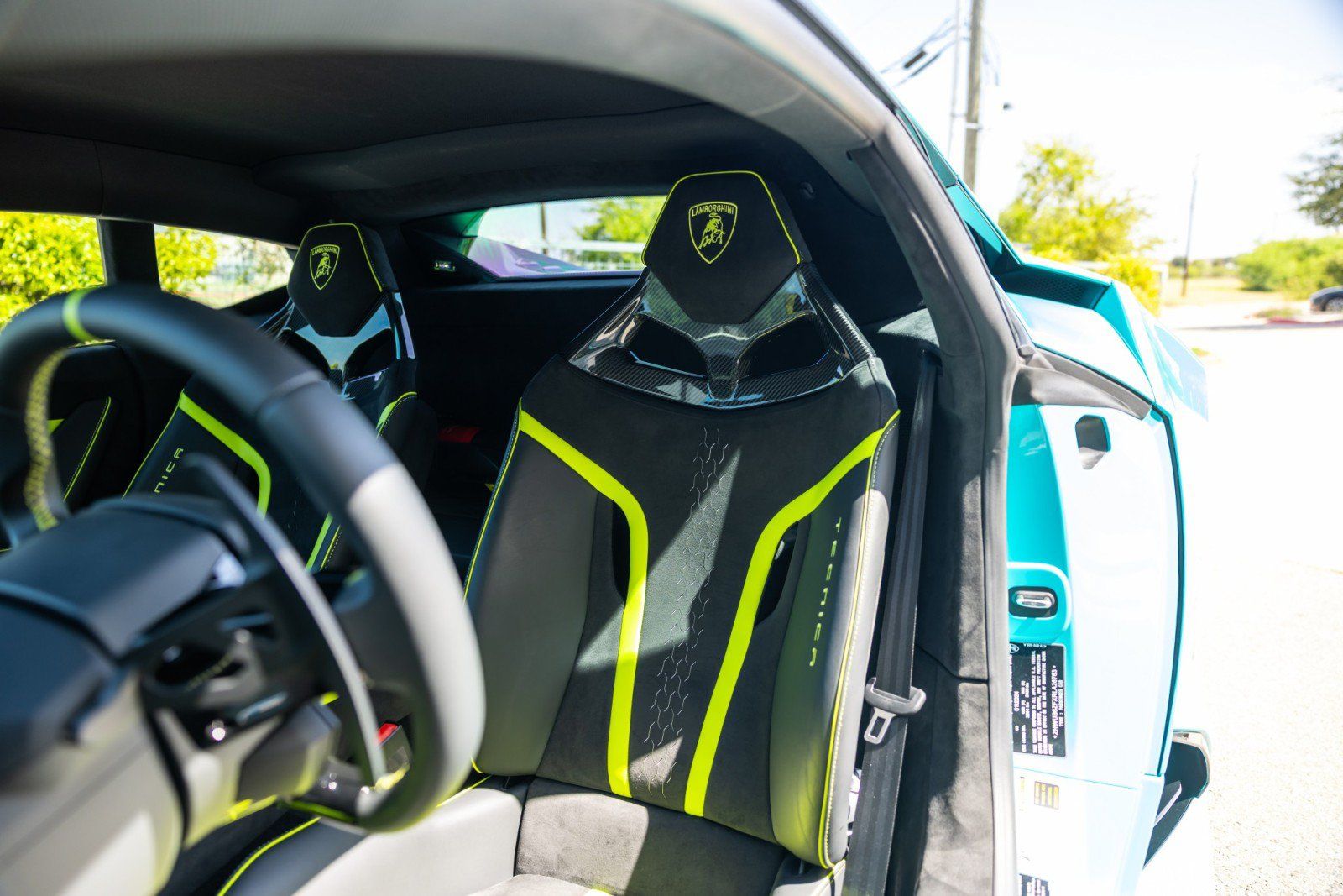 Used 2024 Lamborghini Huracan Tecnica RWD image 19