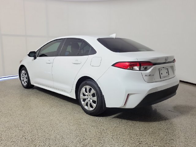 Used 2026 Toyota Corolla LE FWD image 7