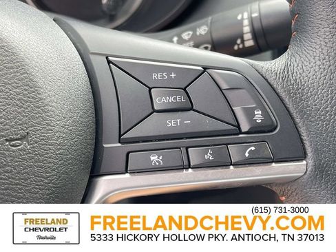 Used 2023 Nissan Versa SR w/ Trunk Package image 36