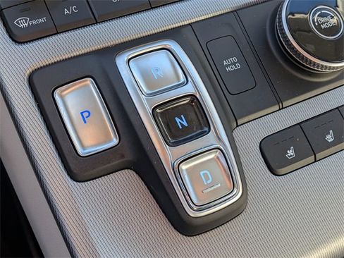 Used 2023 Hyundai Palisade Limited w/ Cargo Package image 26