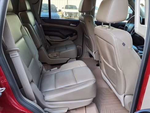 Used 2015 Chevrolet Tahoe LT w/ Luxury Package image 9
