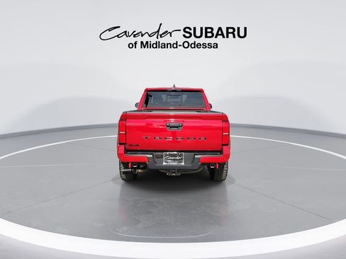 Used 2025 Toyota Tacoma TRD Sport w/ TRD Sport Upgrade Package image 7