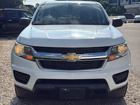 Used 2017 Chevrolet Colorado W/T w/ WT Convenience Package AWD/4WD image 4
