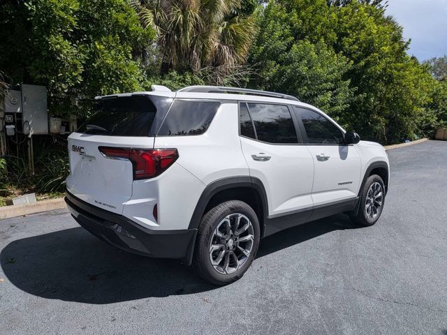 Used 2026 GMC Terrain Elevation w/ Elevation Premium Package FWD image 3