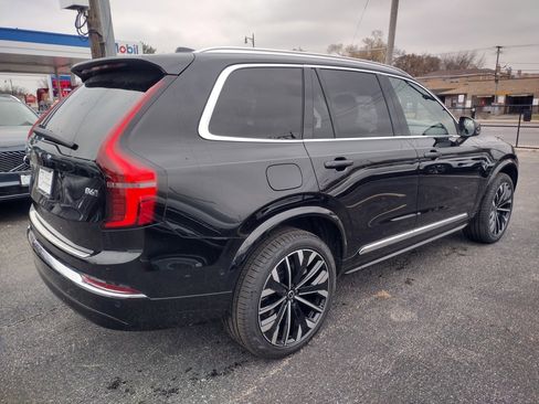 New 2026 Volvo XC90 B6 Plus w/ Protection Package image 9