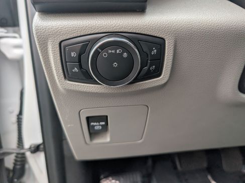 Used 2018 Ford F150 XL w/ Equipment Group 101A Mid AWD/4WD image 14