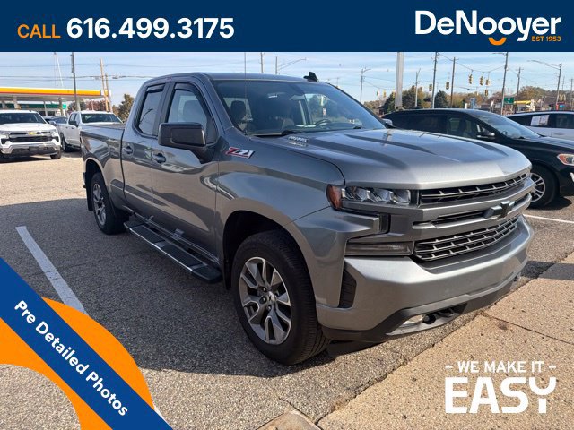 Used 2020 Chevrolet Silverado 1500 RST w/ Z71 Off-Road Package AWD/4WD image 7