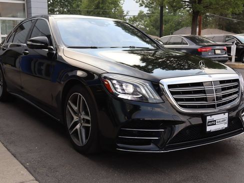 Used 2019 Mercedes-Benz S 560 4MATIC Sedan image 6