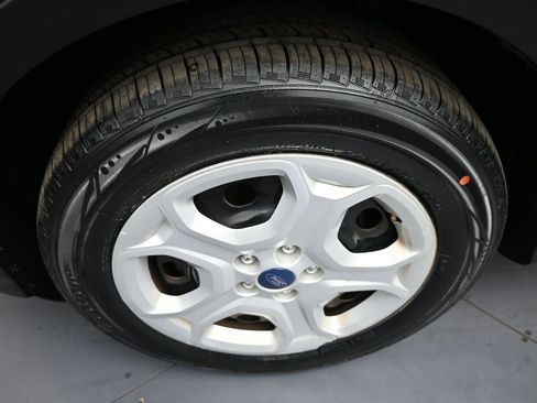 Used 2018 Ford Escape S image 14