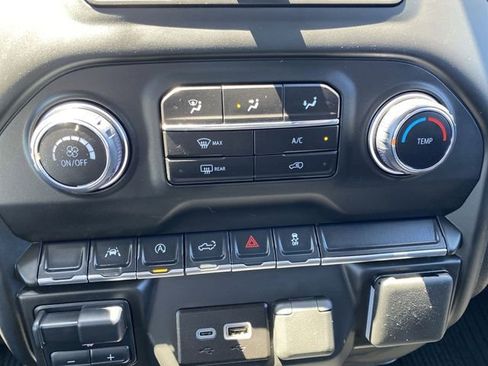 Used 2025 Chevrolet Silverado 1500 Custom AWD/4WD image 18