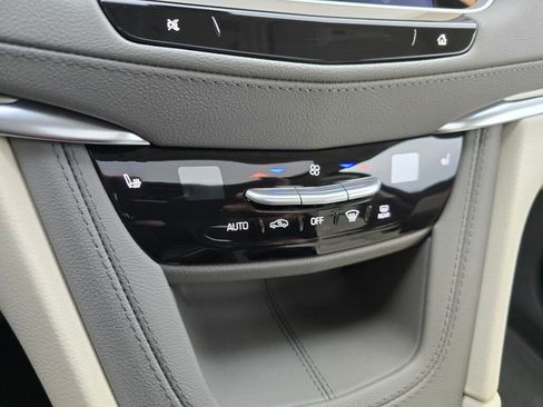 New 2025 Cadillac XT5 Premium Luxury image 44