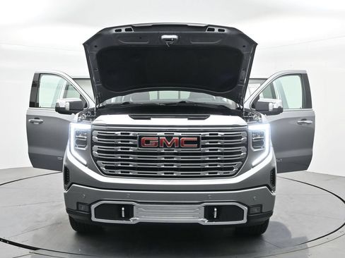 Used 2024 GMC Sierra 1500 Denali w/ Denali Reserve Package AWD/4WD image 42