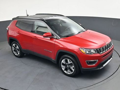 Used 2019 Jeep Compass Limited AWD/4WD image 20