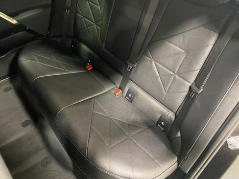 Used 2026 BMW iX xDrive45 w/ Executive Package image 12