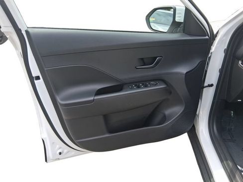Used 2026 Hyundai Kona SE FWD image 10