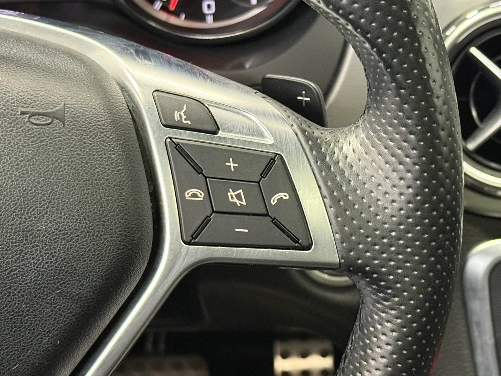 Used 2015 Mercedes-Benz GLA 45 AMG 4MATIC image 24