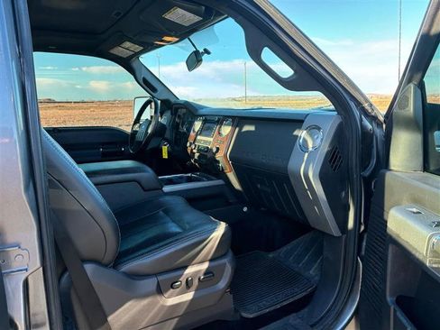 Used 2011 Ford F350 Lariat w/ Lariat Ultimate Pkg AWD/4WD image 11