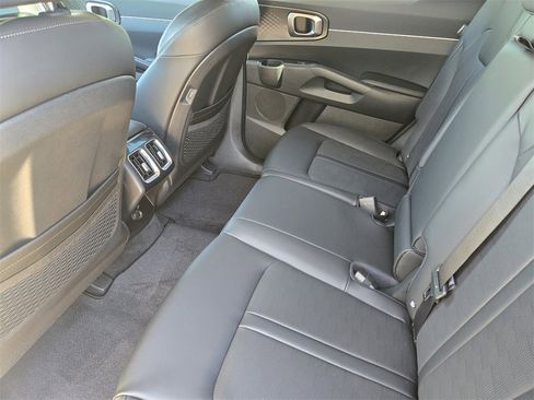 New 2026 Kia Sorento S image 20