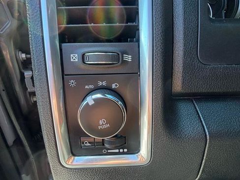 Used 2022 RAM 1500 Warlock w/ Ceramic Grey Warlock Package AWD/4WD image 14