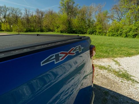 Used 2023 Chevrolet Silverado 1500 LT w/ Max Trailering Package image 9