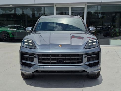 New 2026 Porsche Cayenne AWD/4WD image 6
